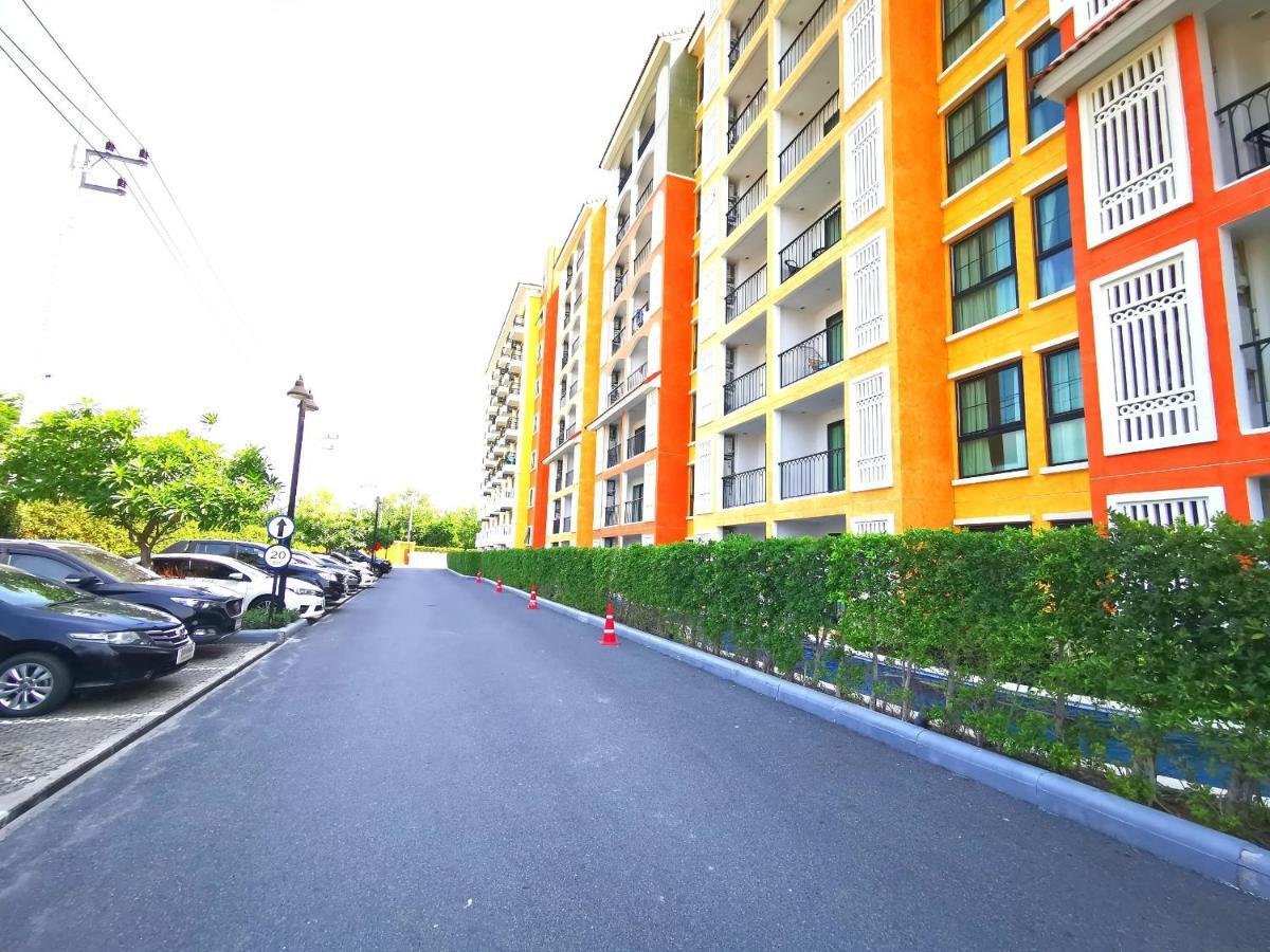 Venetian Condo Resort Pattaya-Pool Connected-Netflix Jomtien Beach Esterno foto
